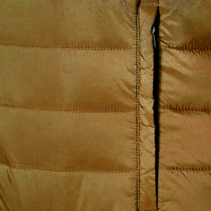 Chaqueta acolchada con capucha para hombre, con forro interior de lana, resistente a la intemperie, para mayor comodidad al aire libre. - Product Image 4