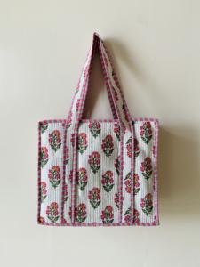 Bolso Tote Mini Acolchado de Algodón 100% Puro con Estampado Artesanal Indio, con Cierre, Hecho a Mano, Ideal para Uso Diario en Invierno, Primavera y Verano - Product Image 2