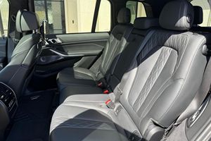 Oferta Limitada: BMW X7 Alpina XB7 USADO del 2024 - Product Image 6