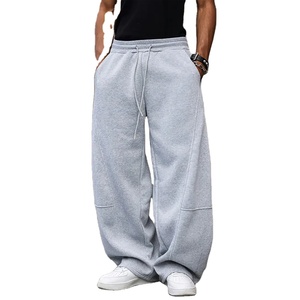 Pantalon de jogging cargo ample pour homme, style streetwear, en molleton épais, multi-poches, en coton, personnalisable - Product Image 1
