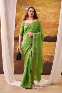 Sari contemporáneo de tejido crepé sintético en azul aguamarina para uso casual - Product Image 2