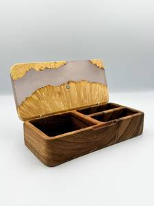 Caja de Joyería de Lujo Hecha a Mano con Resina Dorada y Madera de Nogal, con Forma Personalizada, TIMELESS CRAFT TS-1054 - Product Image 6