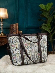 <b>Canvas</b> Casual Tote Bag Geometric Pattern Two Shoulder Straps Large Capacity Zip Closure Unisex Waterproof Travel <b>Handbag</b> - Product Image 2