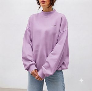 เสื้อสเวตเชิ้ตคอเต่าทรงโอเวอร์ไซส์สำหรับผู้หญิง สีม่วงล้วน ผ้าฝ้าย แขนยาว ทรงหลวม พิมพ์ลายตัวอักษรด้านหน้า เหมาะสำหรับใส่ในฤดูใบไม้ร่วง - Product Image 1