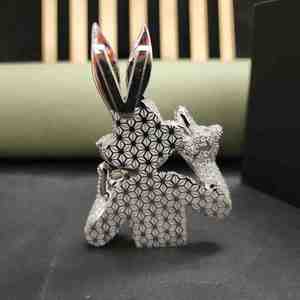Pendentif Charme Lapin Tendance en Acier Inoxydable de Luxe avec Diamant de Laboratoire 5 carats Entièrement Sertie pour Cadeau de Saint-Valentin - Product Image 5