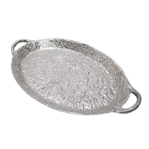 Plateau de service en métal au design unique pour la maison, la cuisine, les restaurants, la restauration, les buffets et l'utilisation quotidienne dans le secteur de la restauration, à un prix raisonnable - Product Image 3