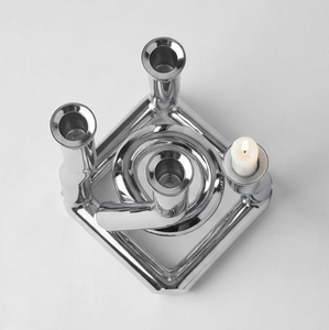 Candélabre moderne en métal argenté à 3 bras, base carrée, pour décoration de table à la maison - Product Image 2