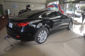 Viseras para ventanas de coche HIC, protectores contra la intemperie, viseras para puertas MAZDA 6 / Atenza 4 puertas sedán (con moldura cromada 15) 2013~2024 - Product Image 4
