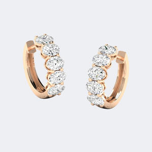 Pendientes de aro tipo huggie con engaste de puntas compartidas y corte ovalado de 2.00 quilates - Product Image 3