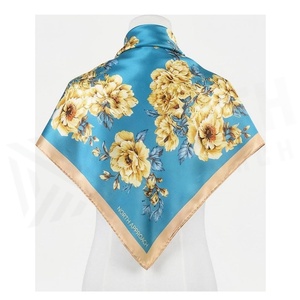 NORTH APPROACH Women's <b>Square</b> <b>Silk</b> <b>Scarf</b> Floral Print Elegant Multi-Functional Fashion Accessory All Seasons - Product Image 2