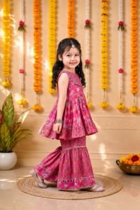 ชุดคุर्ตาผ้าฝ้ายแท้พิมพ์ลายชนเผ่าสไตล์เอ็มไพร์พร้อมกางเกงชาราร่า - Product Image 4