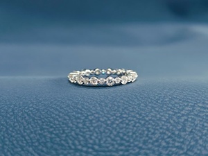 Bague Rizta Jewel en or blanc 14 carats et diamants de laboratoire DE VVS, entièrement sertie, cadeau idéal - Product Image 1