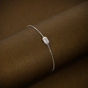 Bracelet minimaliste serti de diamants de laboratoire, 1 carat, taille émeraude, couleur D, VVS2, certifié IGI, diamant de laboratoire, bracelet réglable - Product Image 1