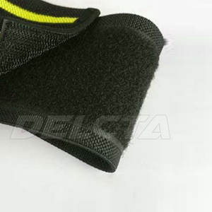 Bandes de genou de qualité supérieure fabriquées au Pakistan, fabrication en usine, pour la gym et le fitness, en vente. - Product Image 5