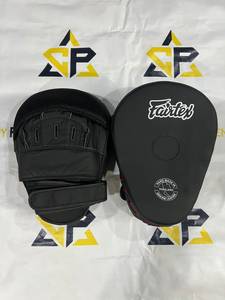Último Modelo, Guantes de Boxeo Curvos Largos de Alta Calidad, Cuero Negro Mate, Artes Marciales, Entrenamiento de MMA, Protección Cómoda - Product Image 1