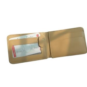 Cartera Bifold de Cuero Genuino Beige para Hombre, con Bolsillo para Efectivo, Ranura para el Pulgar, Ventana para Identificación, Organizador de Múltiples Tarjetas, Tipo Libreta - Product Image 2