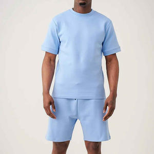 Ensemble short et t-shirt personnalisé pour homme, collection été 2026/2027 – Vente en gros, deux pièces en coton à manches courtes - Product Image 1