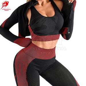 Ensemble de yoga 3 pièces haut de gamme pour femmes actives, matière douce au toucher et style contemporain, vente en gros haute performance - Product Image 2