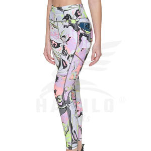 Fashionable High Waist Seamless Quick Dry Yoga <b>Leggings</b> for Men Solid <b>Pattern</b> Elastic Closure Customizable OEM Service Pant - Product Image 3