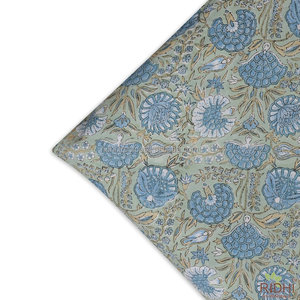 ผ้าฝ้ายพิมพ์ลายดอกไม้สีเขียวอมฟ้าแบบอินเดีย สำหรับตัดเย็บเสื้อผ้า ผ้าม่าน ขายส่งเป็นหลา - Product Image 2