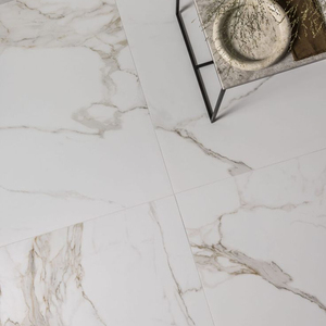 Carreaux de porcelaine à motif de bordure moderne avec texture lisse et brillante, antidérapants, durabilité longue durée pour les accents intérieurs - Product Image 1