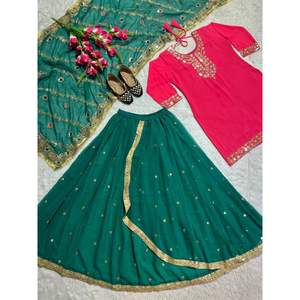 Ensemble de vêtements de soirée pour femmes Top Dhoti Jupe Dupatta-Look élégant et élégant! - Product Image 1