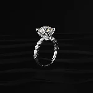 Anillo de Diamante Cultivado en Laboratorio, Color D-E, Claridad VVS-VS, con Oro para Compromiso y Boda, Compre Directamente de un Proveedor Indio de Confianza - Product Image 3