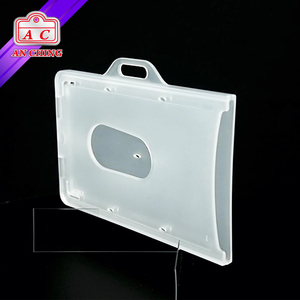 Porta Tarjetas de Identificación de Negocios de Material PP de Color Esmerilado para una Sola Tarjeta - Product Image 6