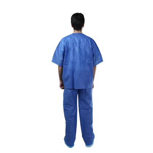Tenue Médicale Unisexe Premium Personnalisable : Blouse Col V et Pantalon Cargo pour Infirmiers et Médecins – Vêtements de Travail Hospitaliers - Product Image 6