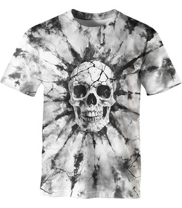 Camiseta de Algodón 100% con Estampado Tie Dye en Blanco y Negro y Gráfico de Calavera Agrietada Explosiva en el Centro para un Estilo Atrevido y Audaz - Product Image 1
