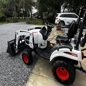 Moteur de pompe à engrenages Bobcat 1025 haute performance conçu pour une productivité supérieure, un fonctionnement fluide et un faible niveau sonore - Product Image 4