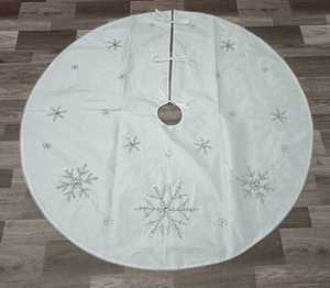 Round <b>Christmas</b> <b>Tree</b> Skirt Ivory Snowflake Embroidery Traditional Holiday <b>Tree</b> <b>Base</b> Cover Handmade Decoration - Product Image 1