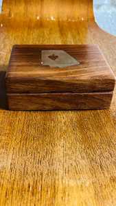 Boîte de rangement carrée en bois écologique de qualité supérieure pour cartes de jeu avec illustration personnalisée - Product Image 3