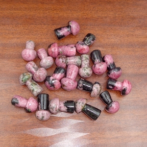 Chakralume naturel en rhodonite sculpté en forme de champignon, cristal rose de guérison pour la méditation Reiki, décoration Feng Shui, vente en gros Rajasthan - Product Image 4