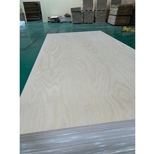 Contrachapado de Pino/Acacia de Alta Resistencia para Muebles/Construcción de Interiores de 9-12-15-18-21 mm, Resistente al Agua E0, Chapa de Abedul A2 - Product Image 1