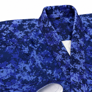 Kimonos de jiu-jitsu traditionnels de style camouflage bleu, aux couleurs vives, pour hommes et enfants, gis de jiu-jitsu avec sublimation, look vibrant. - Product Image 3