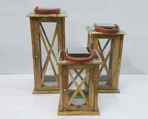 Lanterne à bougie en bois moderne faite à la main - Écologique - Personnalisable - Décoration intérieure pour Noël, la Saint-Valentin et les mariages - Product Image 5