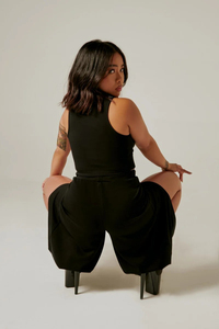 Vêtements de pole dance tendance pour femmes, haut à col montant, design taille haute, légers, pour la performance estivale, service OEM - Product Image 2