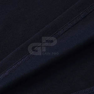 T-shirts polo en coton piqué classique, confortables et faciles à porter, en tissu léger pour hommes, pour les occasions décontractées et les activités de plein air. - Product Image 4