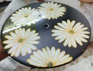 Reloj de Pared de Resina Epoxi con Diseño de Margaritas Blancas, Moderno, Multifloral, 3D, Redondo, Silencioso, para Decoración de Dormitorio y Hogar - Product Image 4