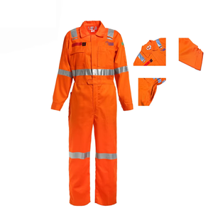 Ropa de Trabajo Resistente al Fuego con Nuevo Diseño Cómodo y Reflectante - Product Image 1