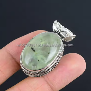 Collar de cristal de plata esterlina con colgante de Prehnita, cristales de turmalina verde y negro, joyería ovalada encantadora minimalista - Product Image 3