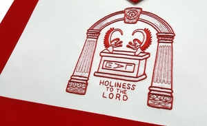 Delantal de Capítulo Masónico Rojo de Alto Sacerdote del Arco Real, Regalia Masónica, Delantal Ceremonial para Logia, Prenda Premium para Capítulo - Product Image 3