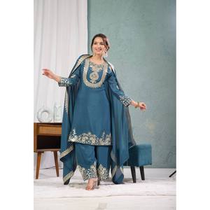 Hermoso conjunto de traje bordado para mujer para fiestas con codificación de trabajo de secuencia - Product Image 4