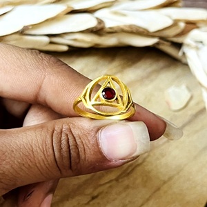 Unique Design Boho Geometric <b>Garnet</b> <b>Ring</b> Tribal Brass <b>Rings</b> for Women 18k Gold Plated Triangle Chakra <b>Ring</b> for Wholesale/OEM/ODM - Product Image 5