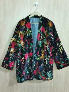 Chaqueta Corta de Terciopelo de Algodón con Estampado Floral, Kimono con Cinturón, Bata de Invierno, Prenda Perfecta para el Invierno - Product Image 4