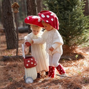 White mushroom-shaped <b>wicker</b> <b>basket</b> Handmade <b>Storage</b> <b>Basket</b> Wholesale eco-friendly Made in Vietnam Ready to stock - Product Image 4