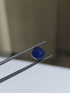 Piedra Preciosa Natural de Zafiro Azul Cuadrado de 5.35 ct de Primera Calidad para Joyería - Product Image 2