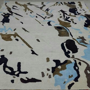 Alfombra Moderna de Lana y Viscosa, Tufted a Mano, Acolchada, Antideslizante, para Sala de Estar, Dormitorio y Área de Juegos Infantiles - Product Image 1