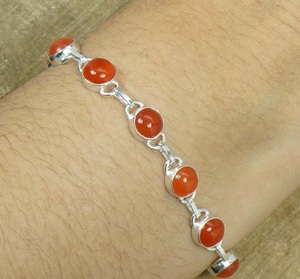 Bracelet ajustable en argent sterling 925 avec cornaline naturelle, 7-8 pouces, bijoux en pierres précieuses faits à la main, bracelet élégant de créateur - Product Image 1